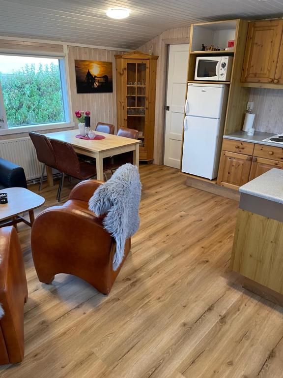 Kuchyň nebo kuchyňský kout v ubytování Laxás Cottage