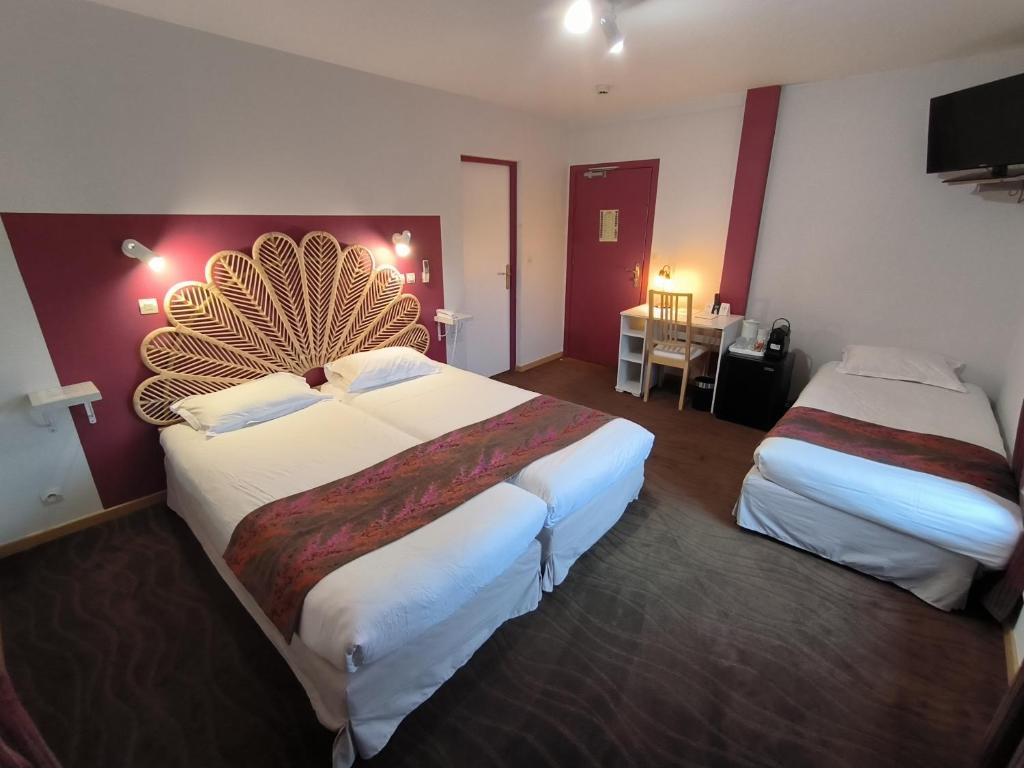 Logis Hôtel -Spa-Restaurant Le Saint Antoine - Habitación Triple Clásica