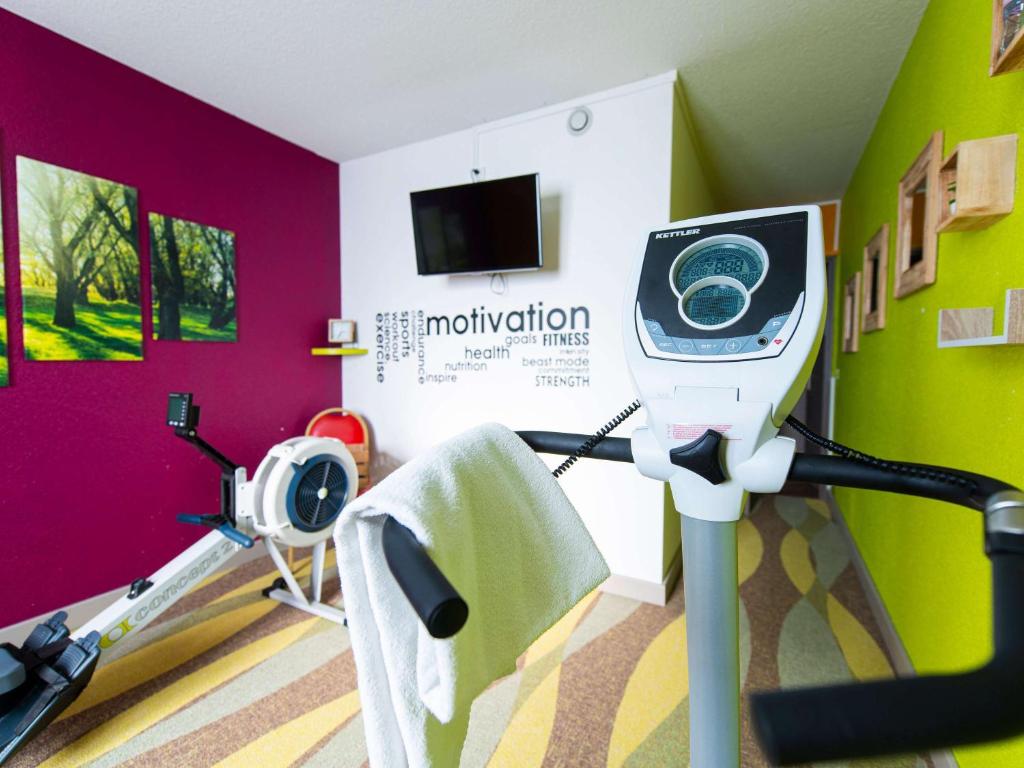 Fitness centrum a/nebo fitness zařízení v ubytování ibis Styles Gien
