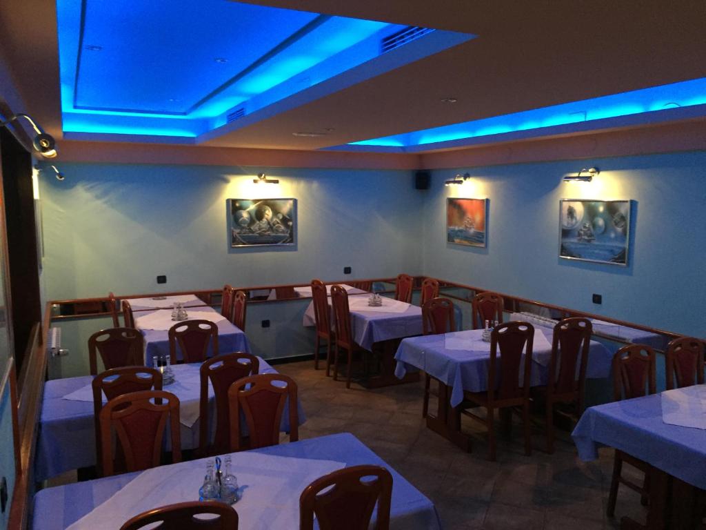 Restaurace v ubytování Guesthouse Varnica