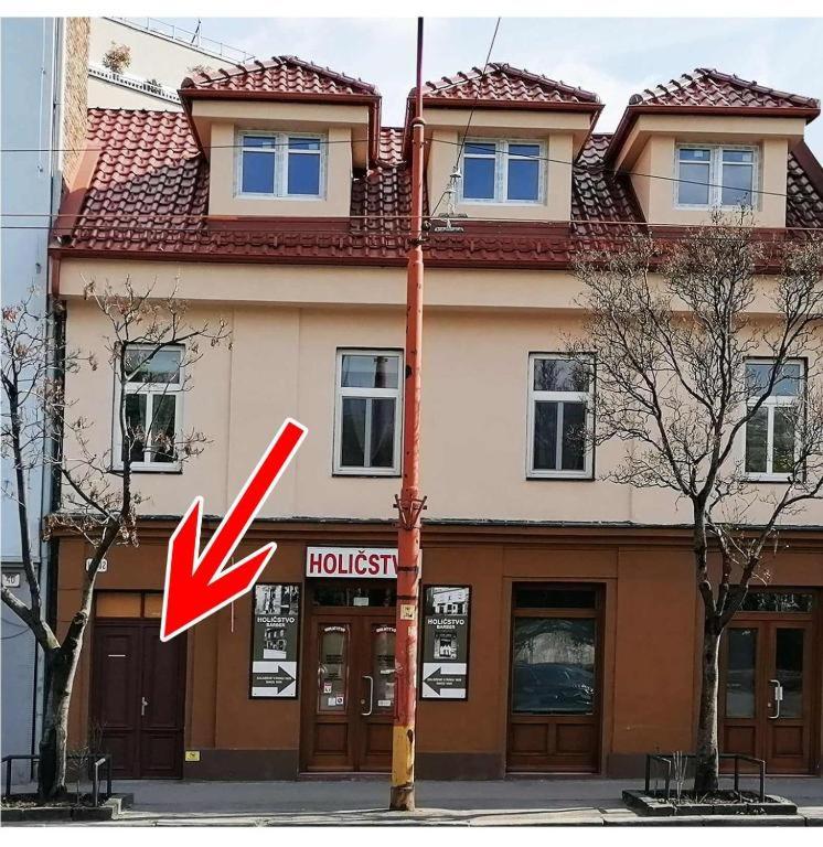 The building in which Az apartmant is located