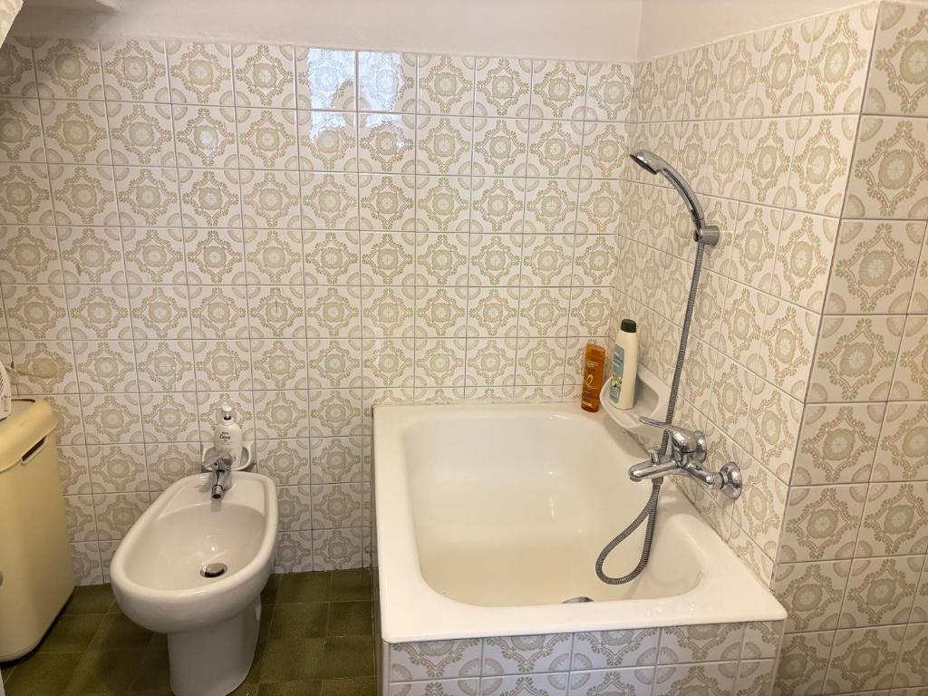 Koupelna v ubytování casa di Gio