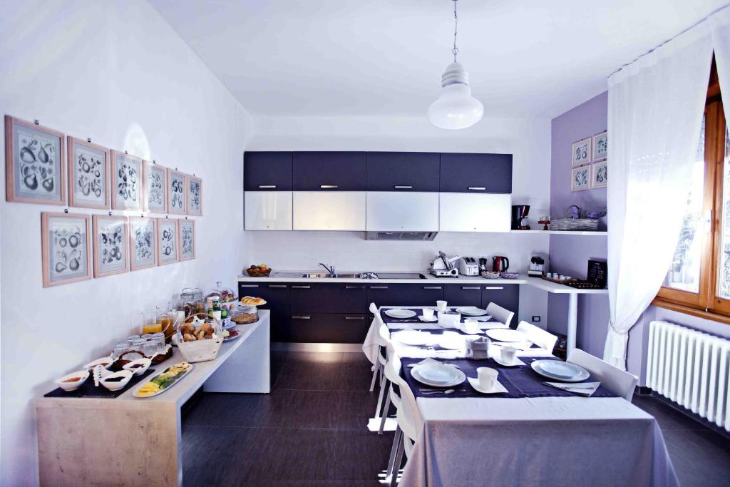 Kuchyň nebo kuchyňský kout v ubytování B&b Igea 50