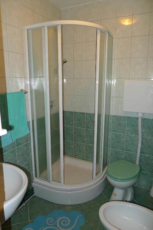 Koupelna v ubytování Apartments Vodice Srima