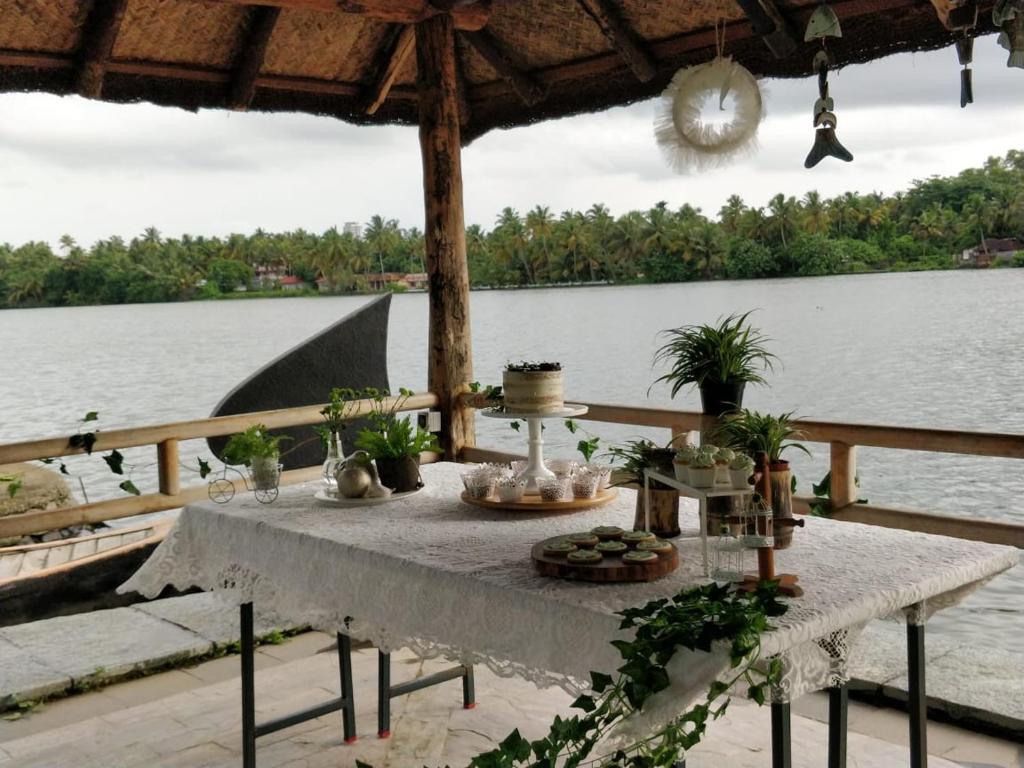 Výhled na řeku, která protéká v blízkosti bed and breakfast