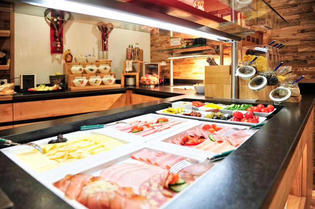 Kép Hotel Garni Bellevue szállásáról Ischglben a galériában