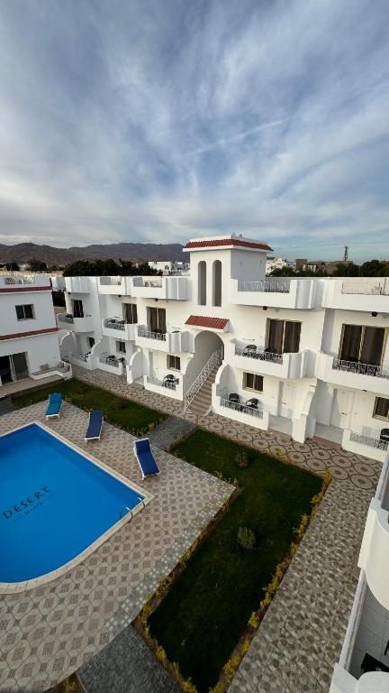 Bazén v ubytování Desert Hotel Dahab nebo v jeho okolí