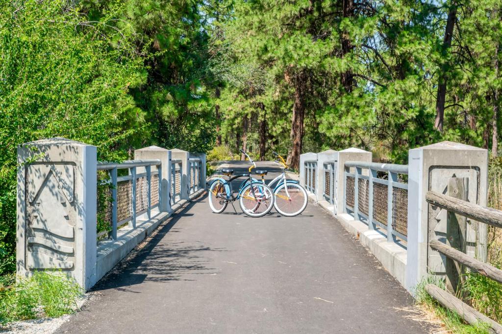 Jízda na kole v ubytování Tru By Hilton Spokane Valley, Wa nebo okolí