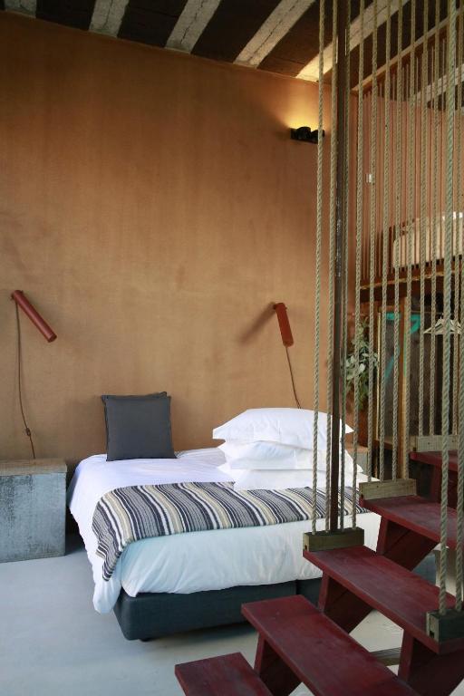 Noah Surf House Portugal - 8