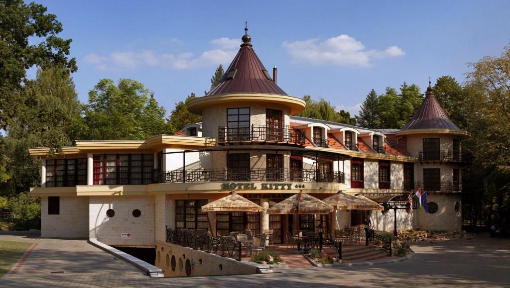 Fotografie z fotogalerie ubytování Hotel Kitty v destinaci Miskolctapolca