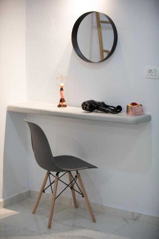 Village Anto Fira - 17