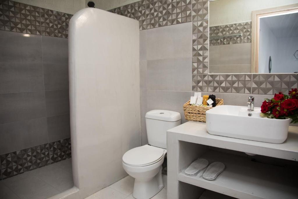 Village Anto Fira - 11