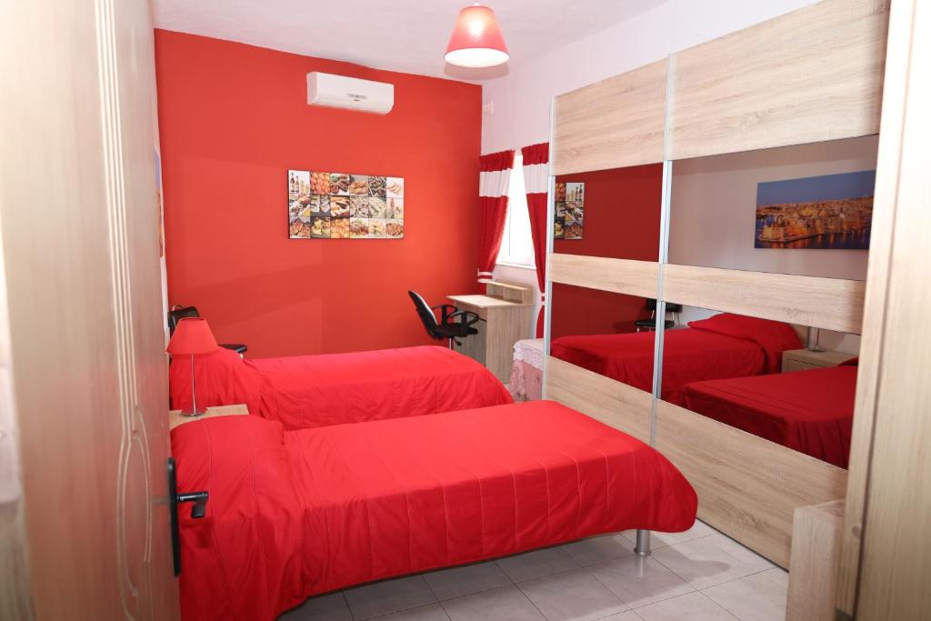 Postel nebo postele na pokoji v ubytování Very bright well kept apartment