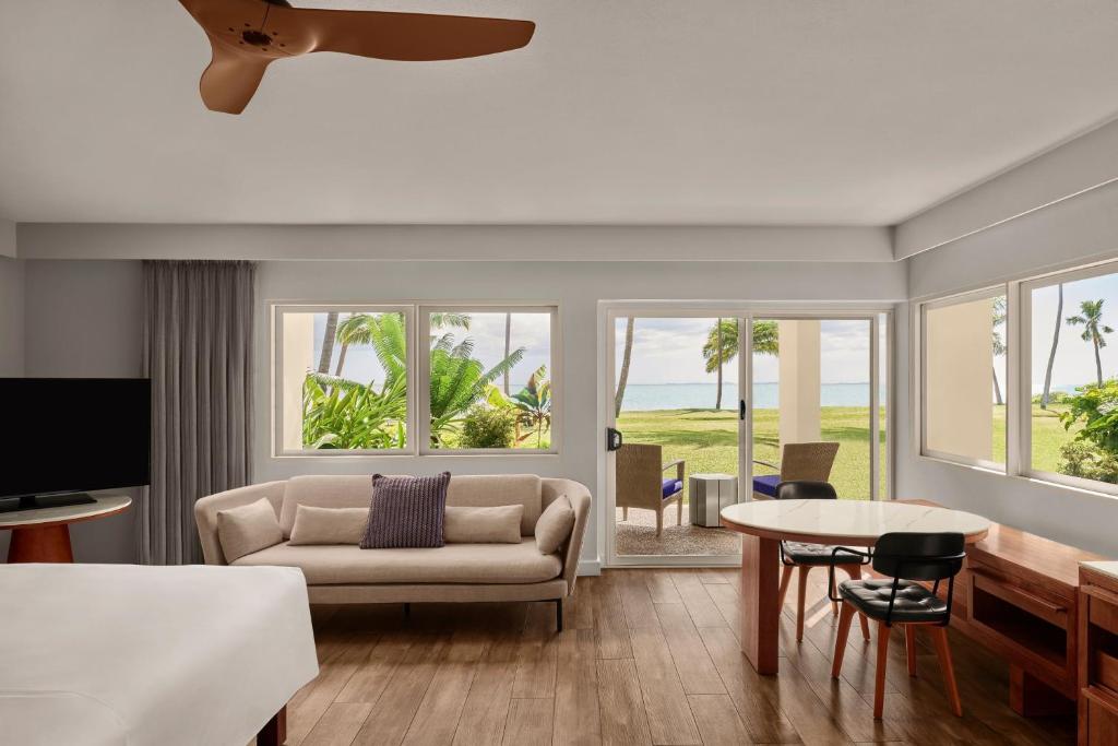 Posezení v ubytování Sheraton Fiji Golf & Beach Resort
