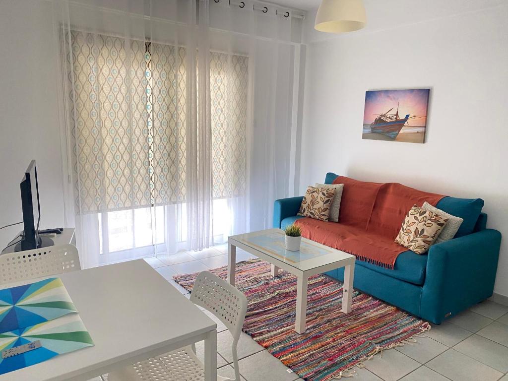 Krasas Beach Apartments - Superior One-Bedroom Apartment With City View