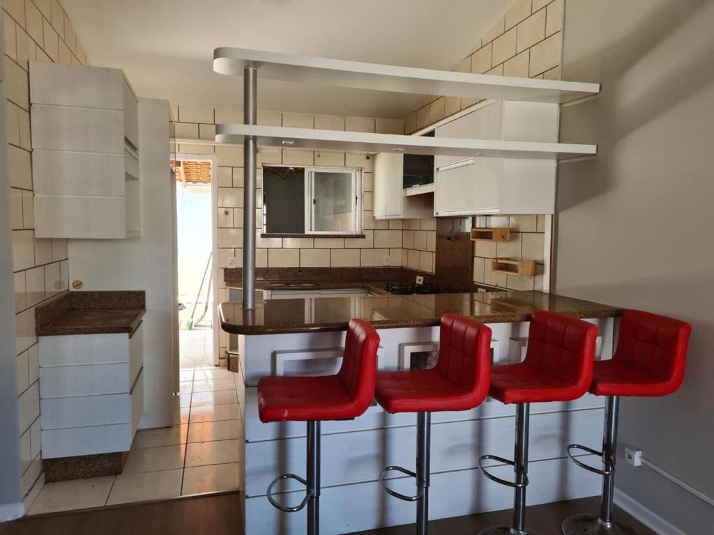 Køkken eller tekøkken på Casa em condomínio