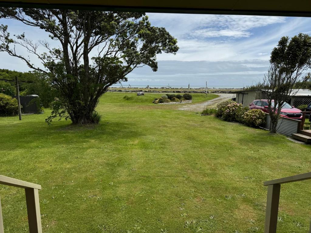 On the Beach - Resim 10