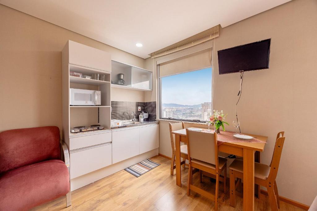 Η κουζίνα ή μικρή κουζίνα στο Flat Osasco Trade - Prox. a Alphaville 1203