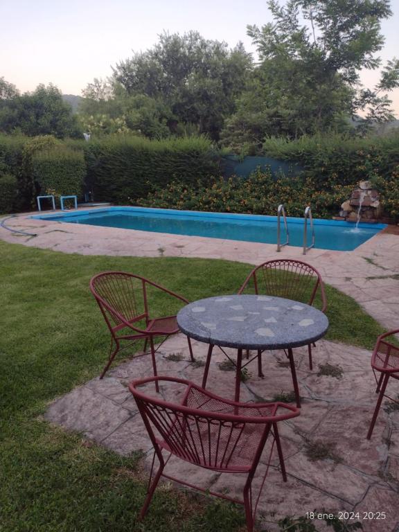 Bassein majutusasutuses LA CASONA DEL HUGO või selle lähedal