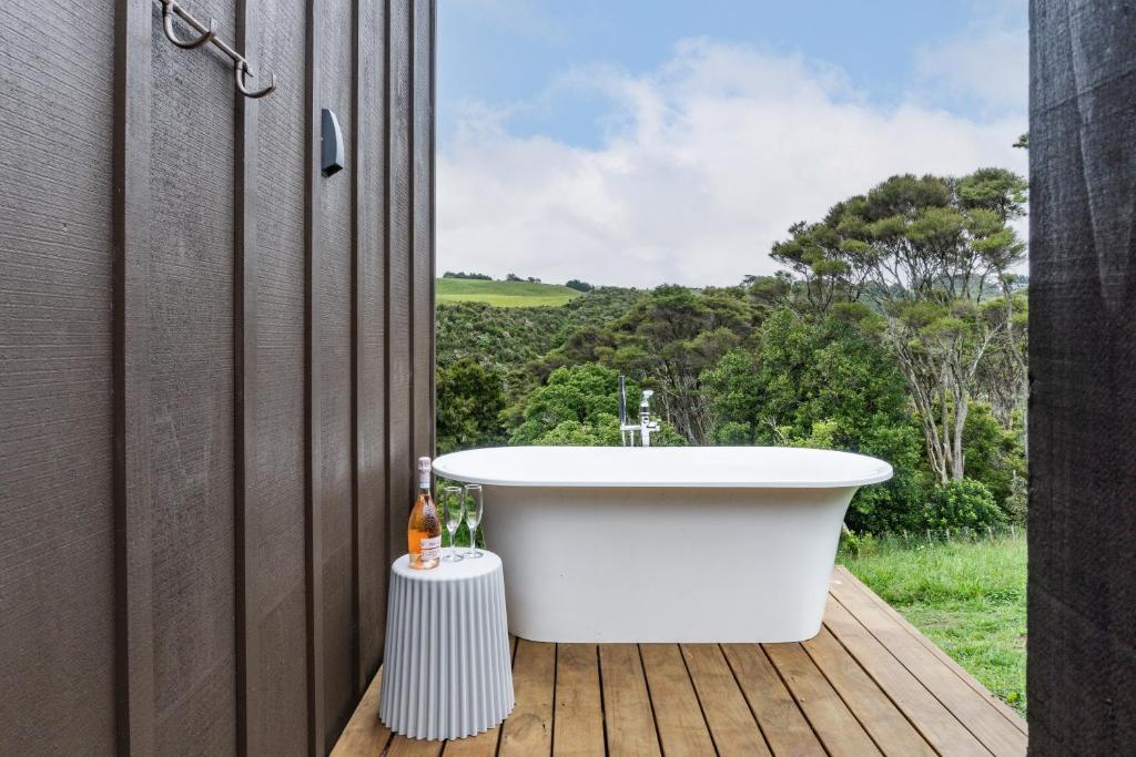 Ngahere Views - Rural Cabin 5 min drive to Raglan township - Resim 2