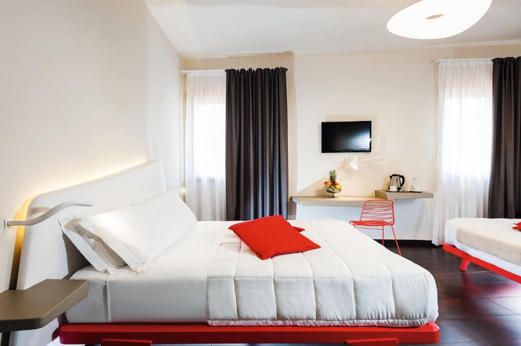 President Hotel Palermo - Superior Room With 2 Double Beds