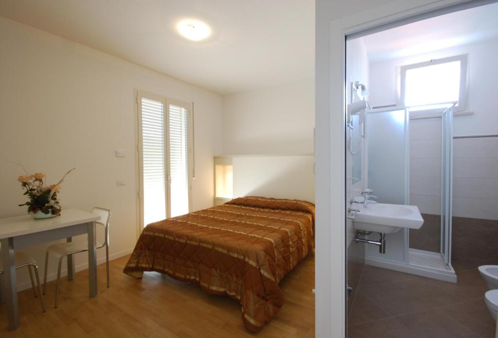 Amadei Hotel Figaro & Apartments