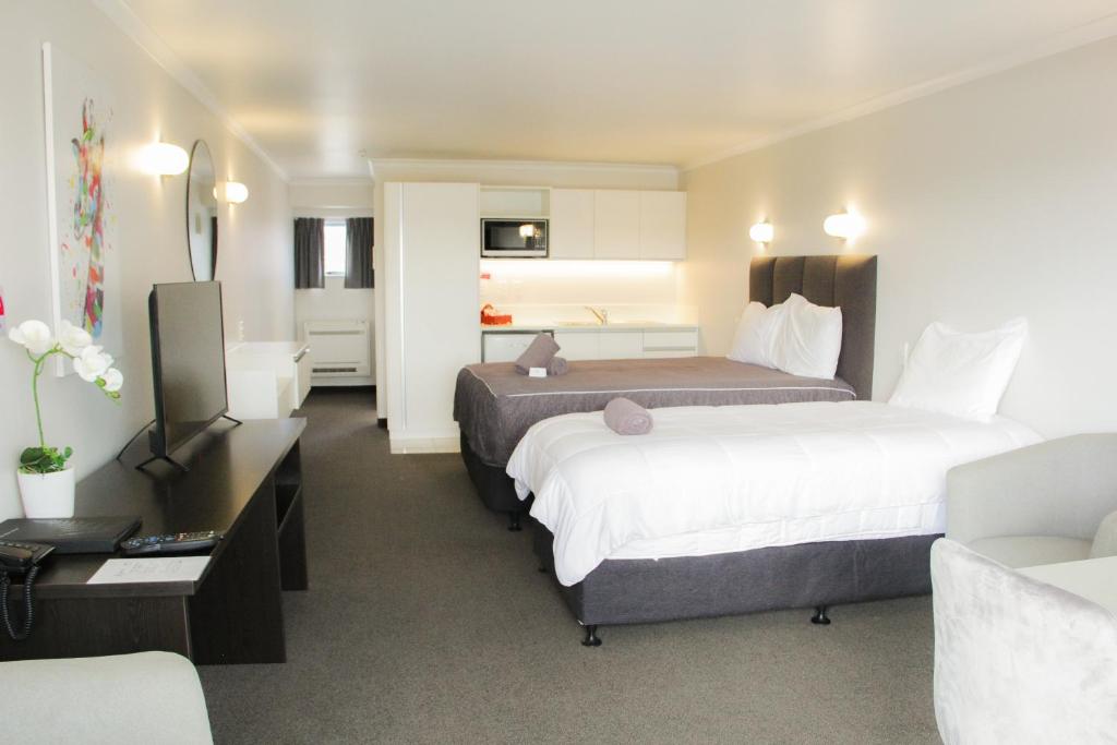 
Twin Studio with Spa Bath
