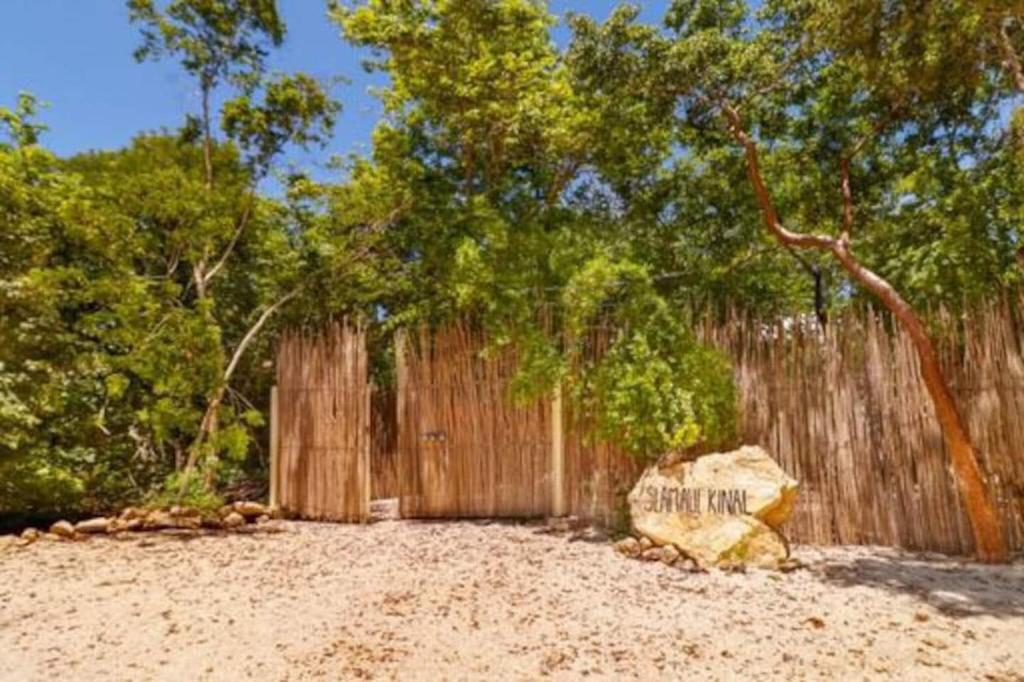 Zahrada ubytování Loft Cabins In Cenotes Natural Park Tulum