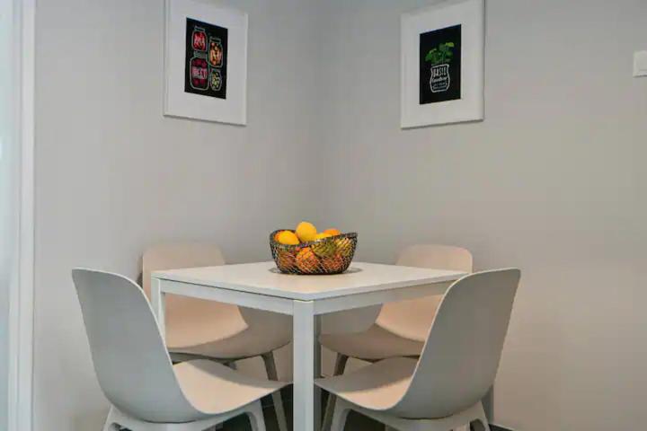 Elegant Suite Klathmonos