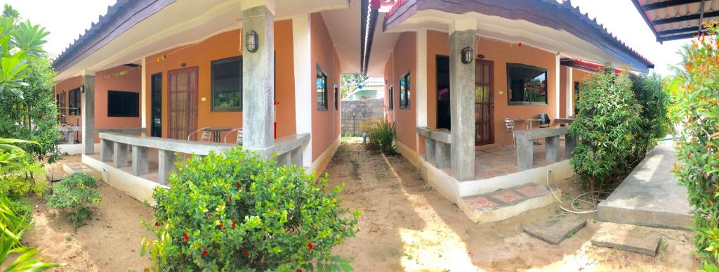 Zahrada ubytování Baan Archa Samui