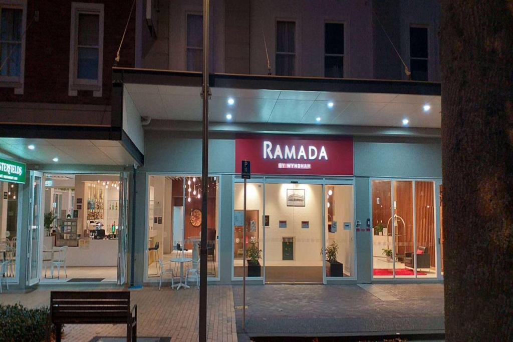 Ramada by Wyndham, Hamilton City Center - Resim 8