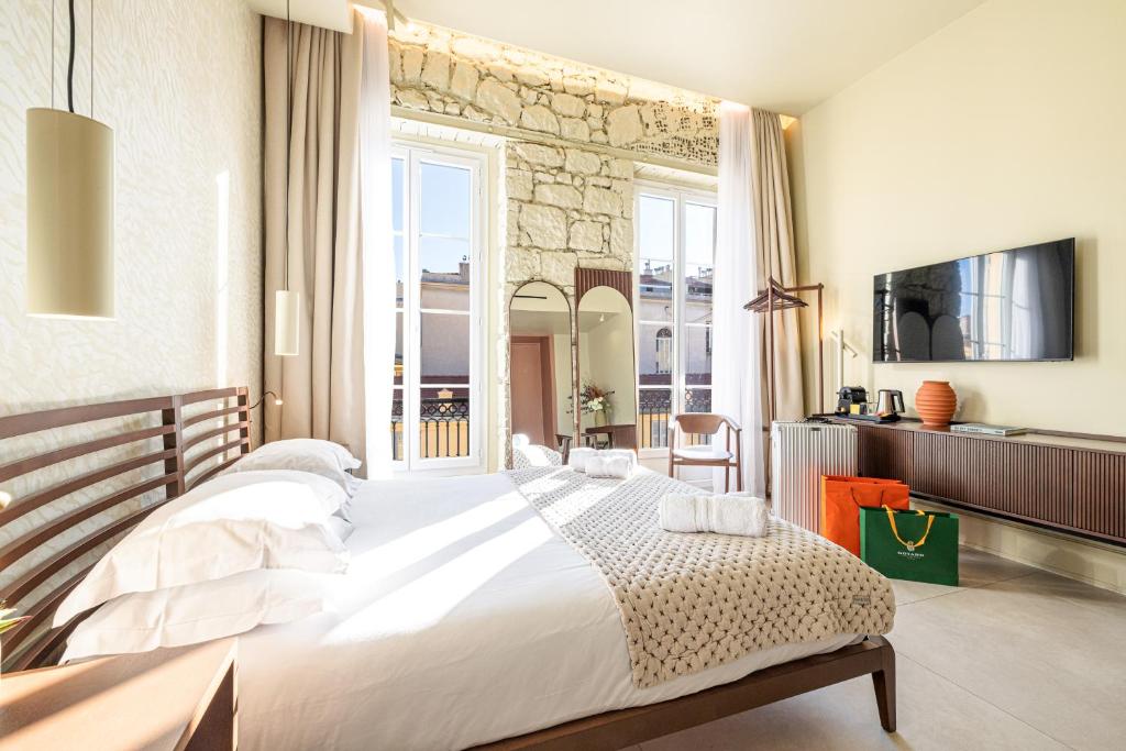 Naomi Nice - Resim 9