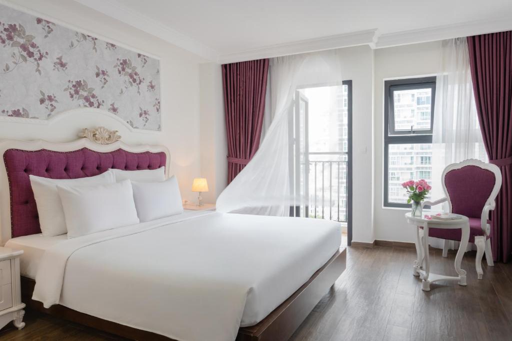 Premier Double City View With Balcony