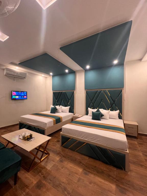 Gulberg Inn Hotel Lahore - 高级大号床间 - 带两张大号床