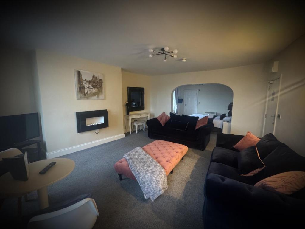 Ivy By The Sea - Resim 23