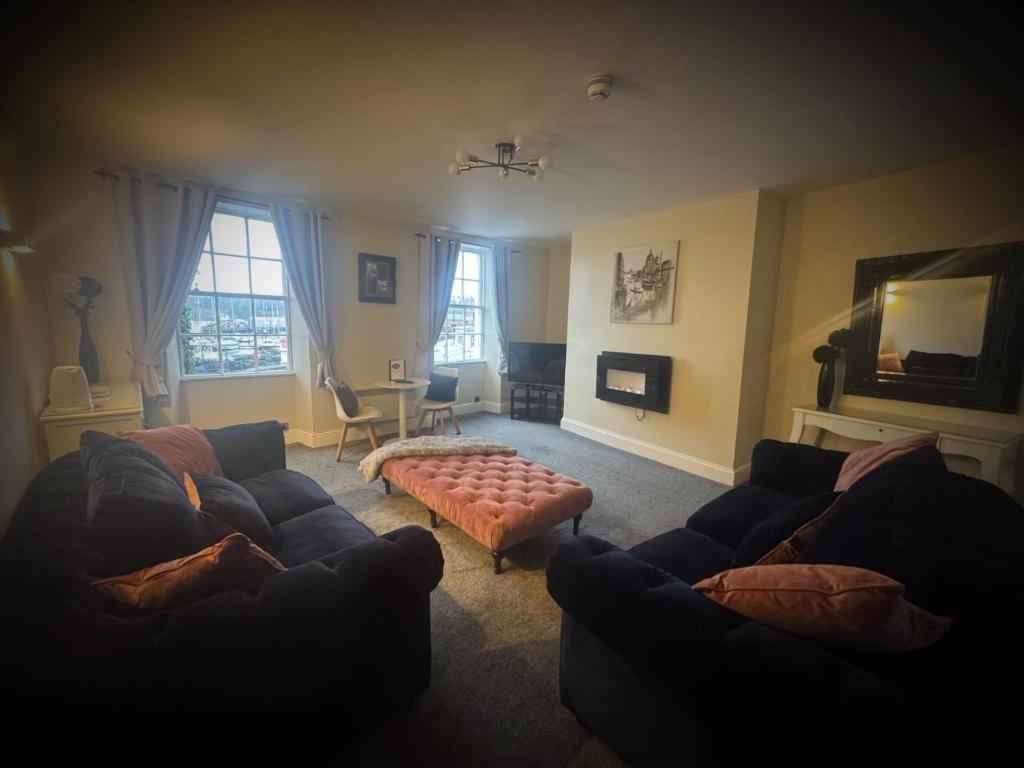 Ivy By The Sea - Resim 5