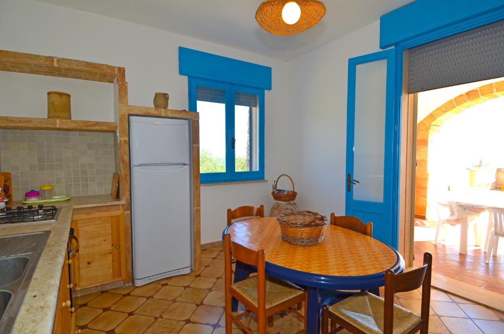 Kuchyň nebo kuchyňský kout v ubytování Casa Orizzonte