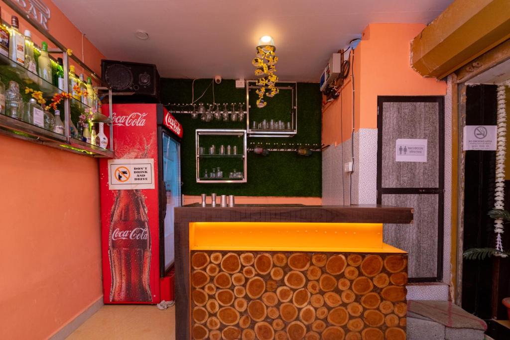 Lounge nebo bar v ubytování HOTEL AVISHA Residency
