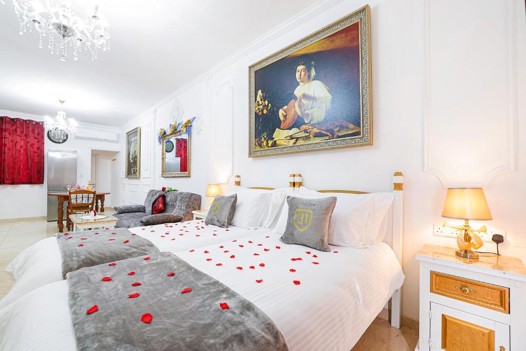 Nobilis Boutique Living - 1