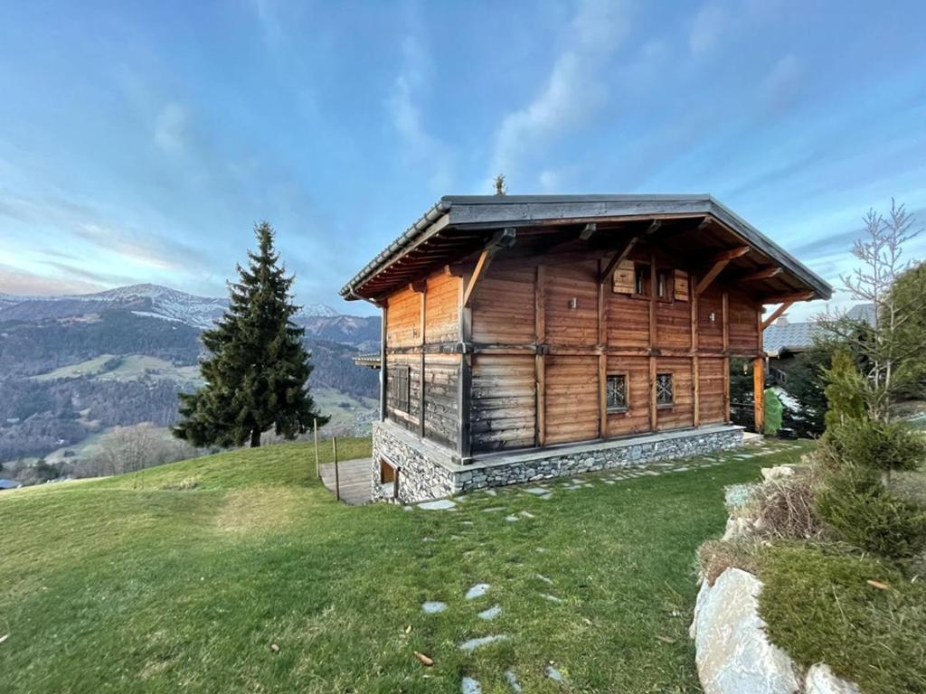 Gallery image of Chalet de caractère pour 12 pers, 165m², 5 chambres, cheminée, hammam, babyfoot, proche des Saisies. - FR-1-733-76 in Crest-Voland