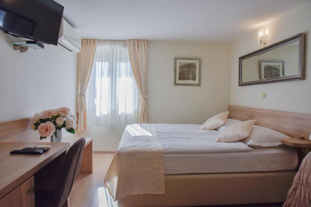 Hotel Kastel 1700 - Resim 26