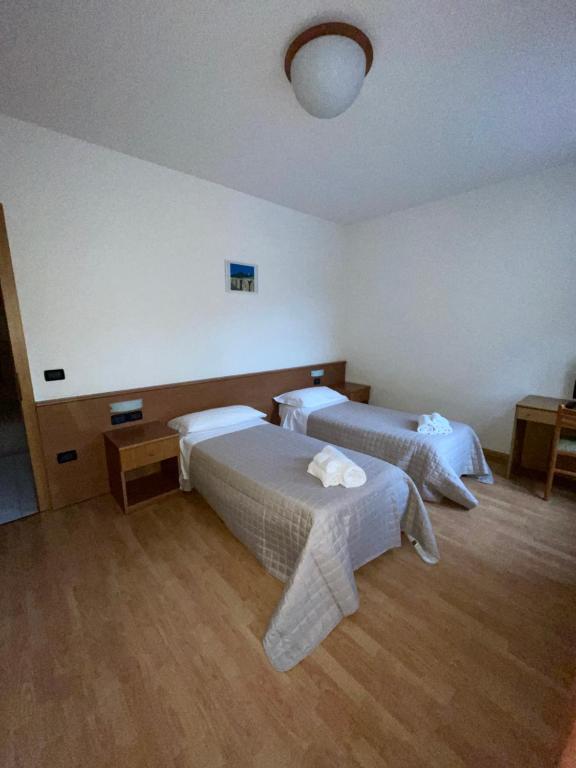 Hotel Vittoria - Habitación Triple Confort