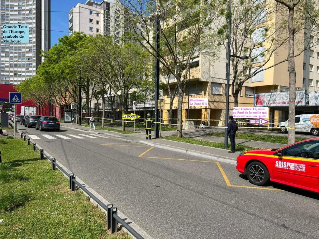 Spacieux et lumineux T5 avec 4 chambres, au centre-ville de Mulhouse, grand balcon, grand écran plat – photo 18