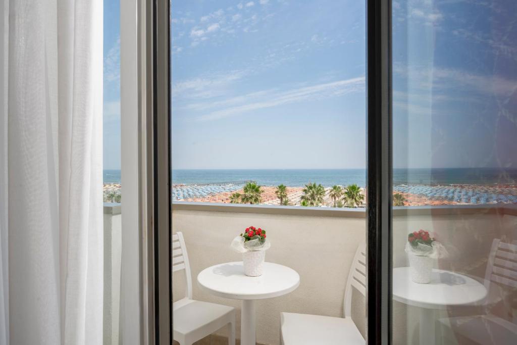 Hotel Du Soleil - Resim 8