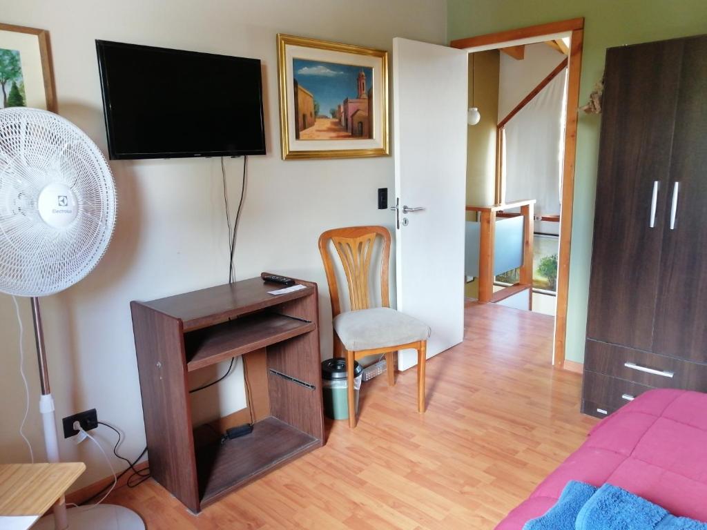 TV a/nebo společenská místnost v ubytování Bed and Breakfast Como en Casa