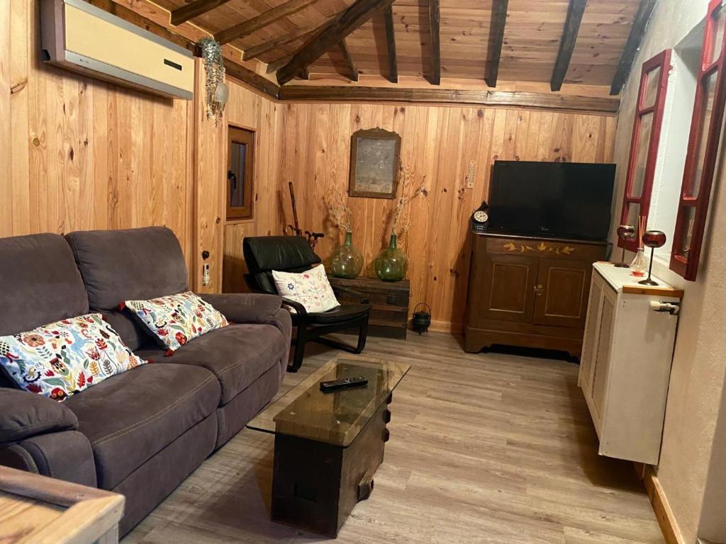 Μια τηλεόραση ή/και κέντρο ψυχαγωγίας στο casa teno