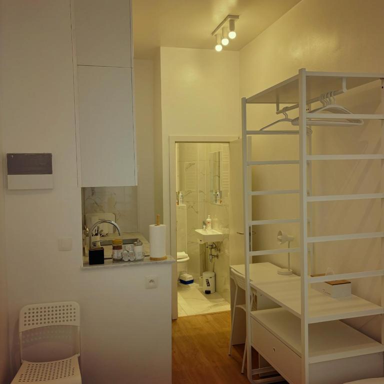 Koupelna v ubytování Benny's Rooms Brussels City Centre