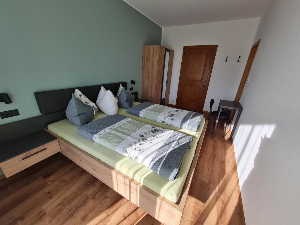 Gasserhof Bozen - Double Room With Balcony
