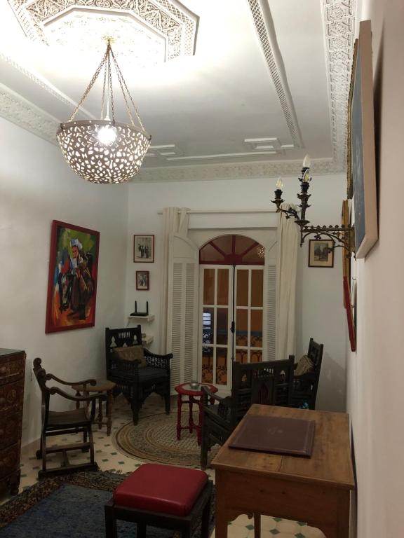 Posezení v ubytování Riad L'ostale