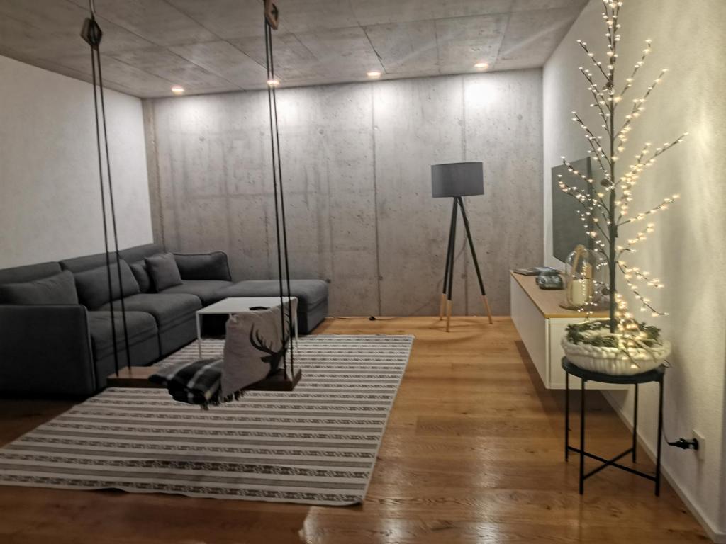 Moderne Ferienwohnung Rhenum mit Wallbox